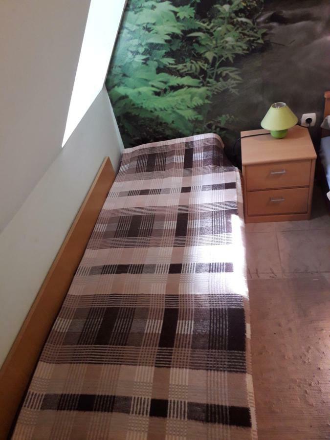 Appartamento Apartmanhaz Balatonfenyves Esterno foto